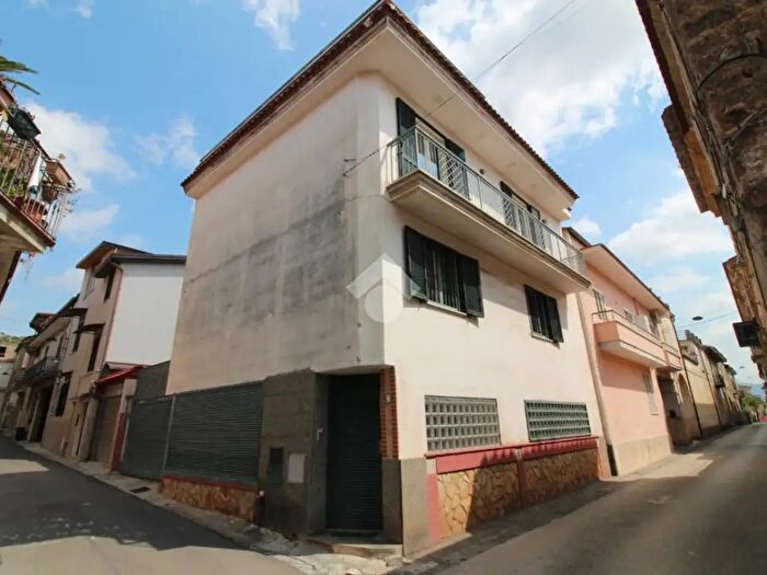 Casa con 5 locali in vendita in Via XXV Aprile, Casagiove
