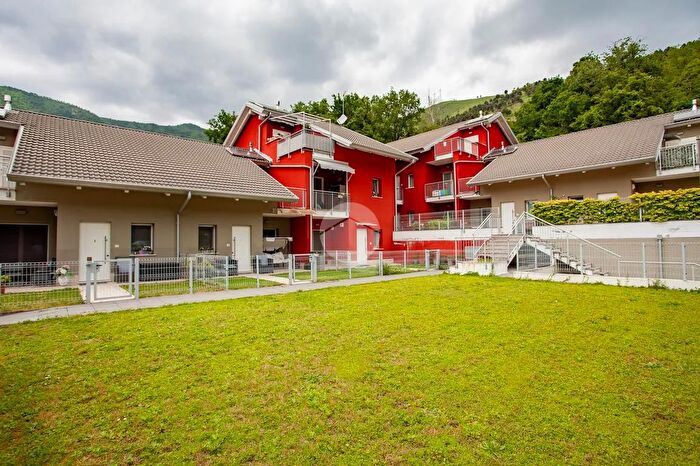 Appartamento con 5 locali in vendita in Via Santa Maria, Givoletto