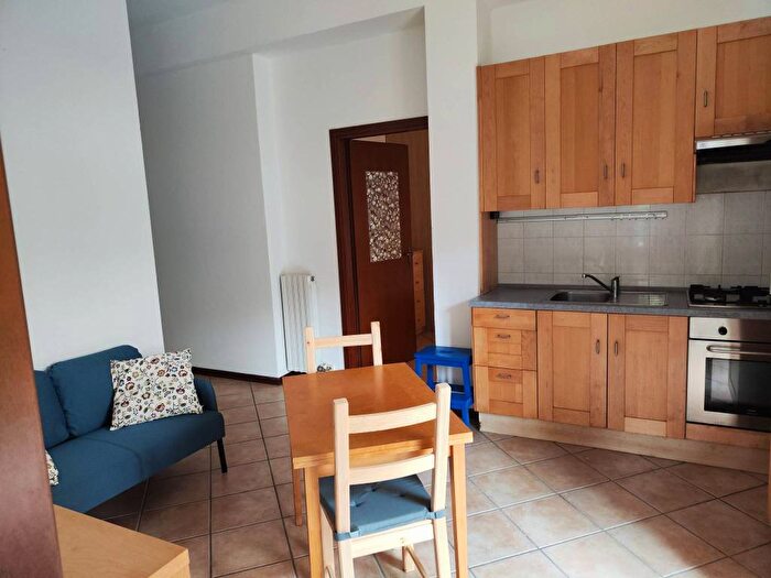 Appartamento bilocale in affitto in Via Sarzana, Ospedale Volturno, Parma