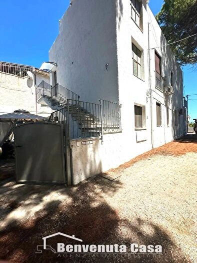 Appartamento trilocale in vendita in Via Palermo a Siniscola, Siniscola