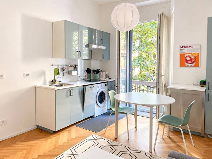 Appartamento bilocale in affitto in Viale Piceno, Indipendenza, Milano