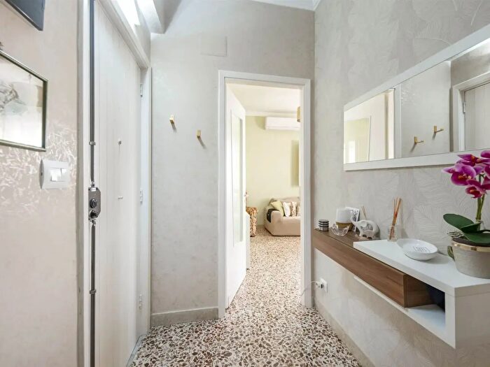 Casa trilocale in vendita in Via Licciardi, Catania