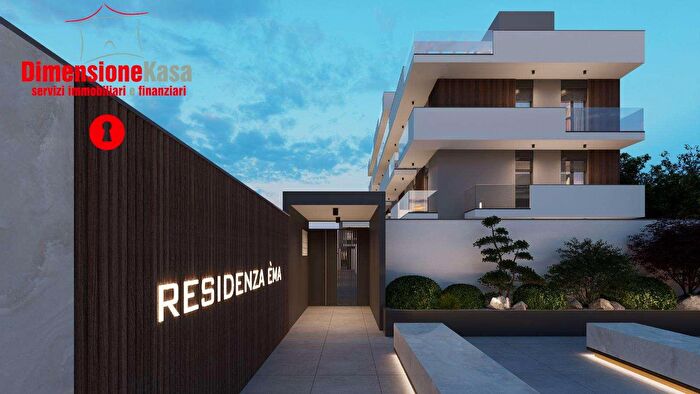 Appartamento quadrilocale in vendita in Corso V Emanuele III, Marigliano