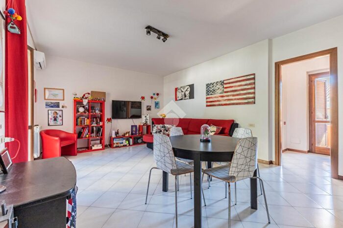 Casa quadrilocale in vendita in Via di Cotognola, Bracciano