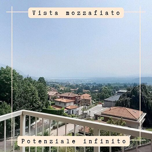 Casa trilocale in vendita in Via PPorro, Albavilla