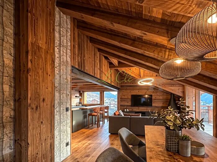 Appartamento quadrilocale in vendita in Courmayeur