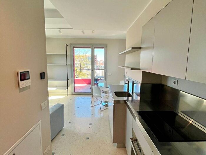 Appartamento bilocale in affitto in Viale Carlo Espinasse, Certosa, Milano