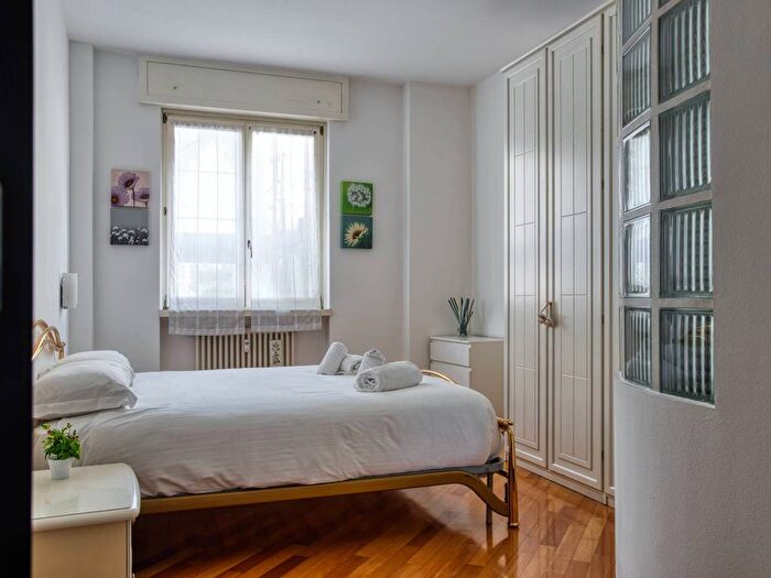 Appartamento trilocale in affitto in Via Giuseppe Edoardo Arimondi, Ghisolfa Mac Mahon, Milano