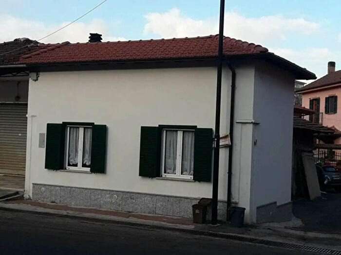 Casa bilocale in vendita in Centro Paese, Dego