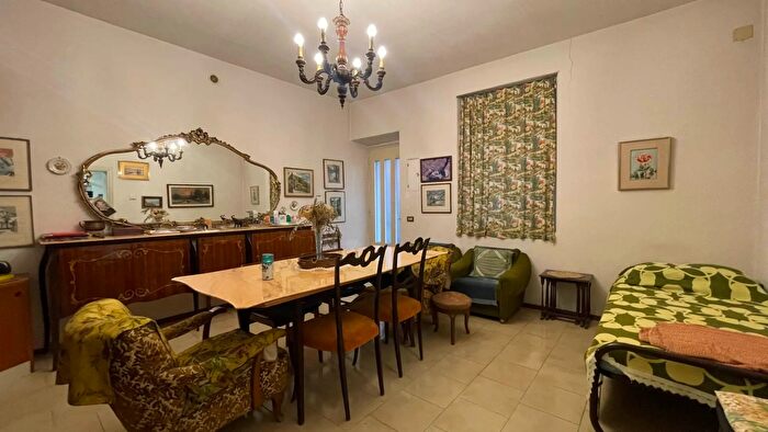Casa con 8 locali in vendita in Novi Via Verdi Arquata Scrivia Tortona Lcitalia, Sarezzano