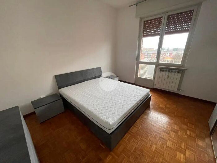 Appartamento trilocale in affitto in Viale della Repubblica, Valenza