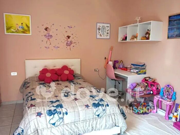 Casa quadrilocale in vendita in Via Achille Grandi, Desio