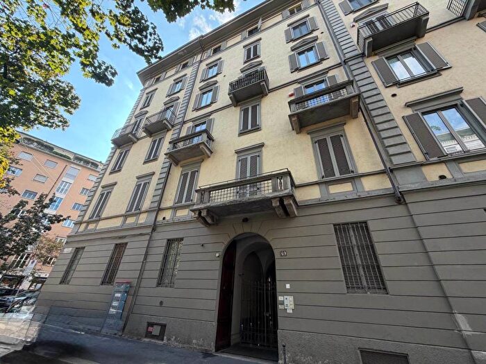 Appartamento bilocale in affitto in VIA DELLA MOSCOVA, Moscova, Milano