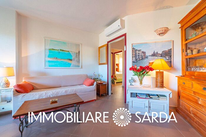 Appartamento quadrilocale in vendita in Via La Galatea, Palau