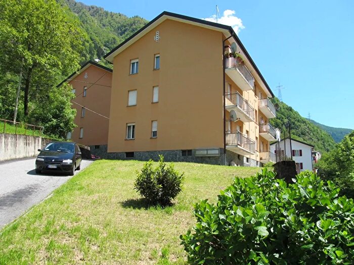 Appartamento con 5 locali in vendita in Spriana