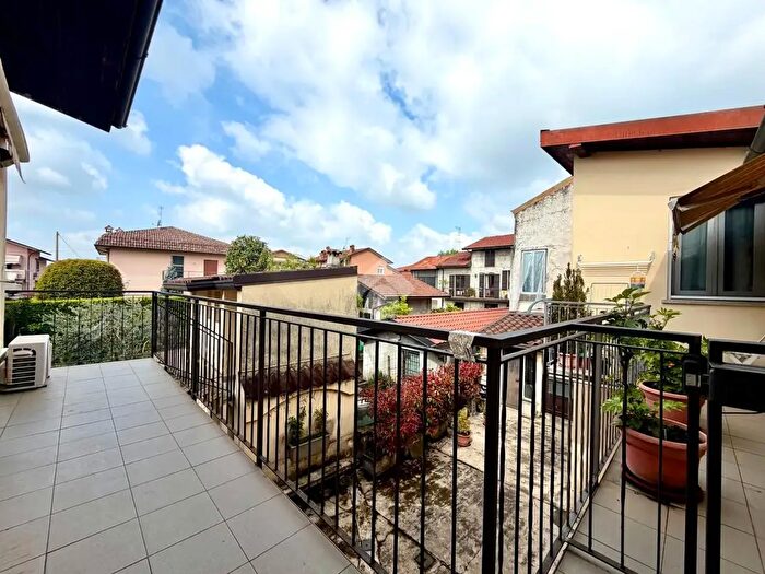 Appartamento trilocale in vendita in Via Cà Caprino, Sotto Il Monte Giovanni Xxiii