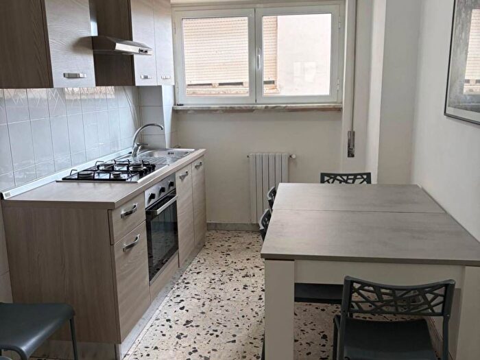 Appartamento trilocale in affitto in Via Cesare Battisti, Centro Storico, Latina