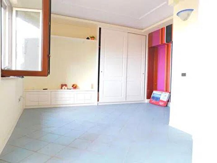 Appartamento monolocale in affitto in Via Gerolomini, Lungomare, Pozzuoli