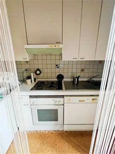 Appartamento con 5 locali in affitto in Venezia