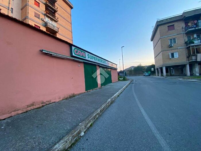 Casa monolocale in affitto in Via Marco Aurelio, Località Toiano Sotto il Monte, Pozzuoli