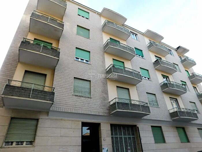 Appartamento trilocale in vendita in Via Montebello, Pinerolo