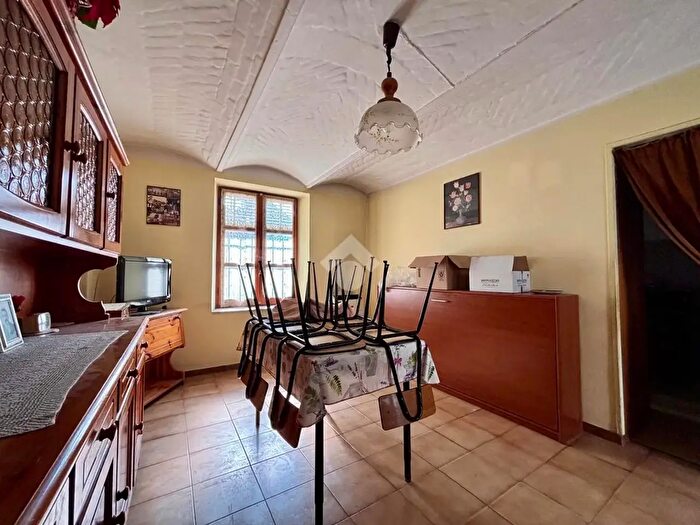 Casa quadrilocale in vendita in Via Guglielmo Marconi, Castagnole Piemonte