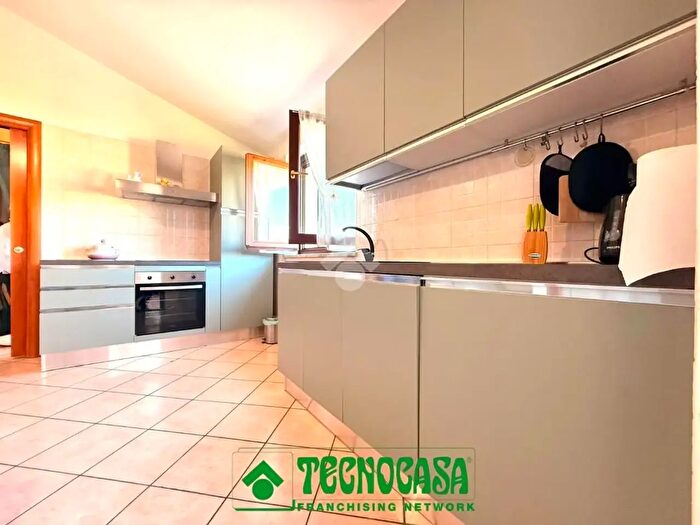 Appartamento trilocale in vendita in Via Cisa Traversa, Sarzana