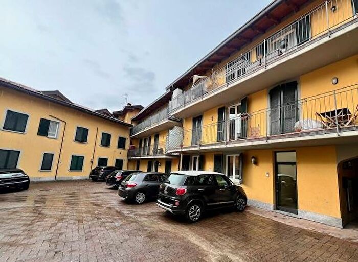 Appartamento monolocale in affitto in Via Carlo Moreschi, Cermenate