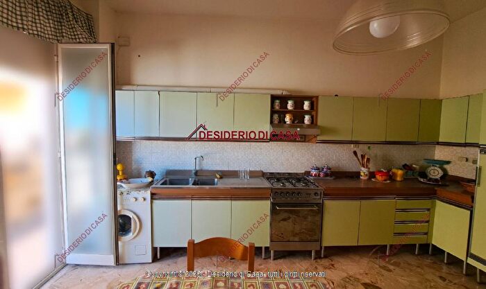 Appartamento quadrilocale in vendita in Corso dei Mille Alcamo Tp Italia, Alcamo