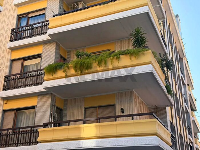 Appartamento con 5 locali in vendita in Roma