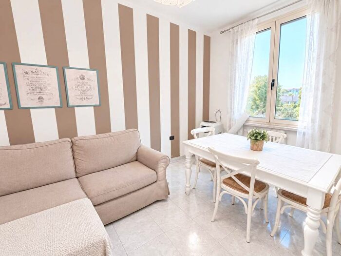 Appartamento bilocale in affitto in Via Ronchi, Udine, Milano