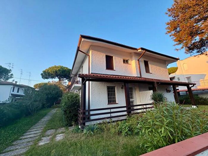 Appartamento bilocale in vendita in Via Arturo Tosi, Comacchio