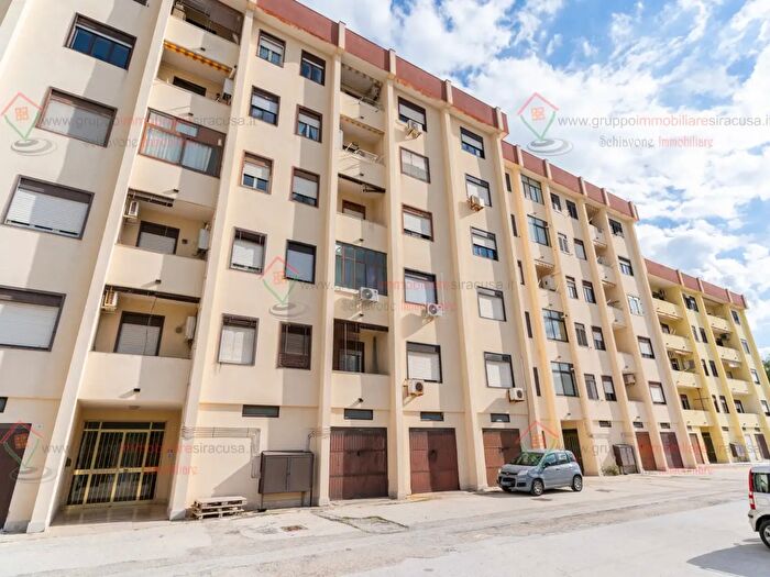 Appartamento quadrilocale in vendita in Siracusa