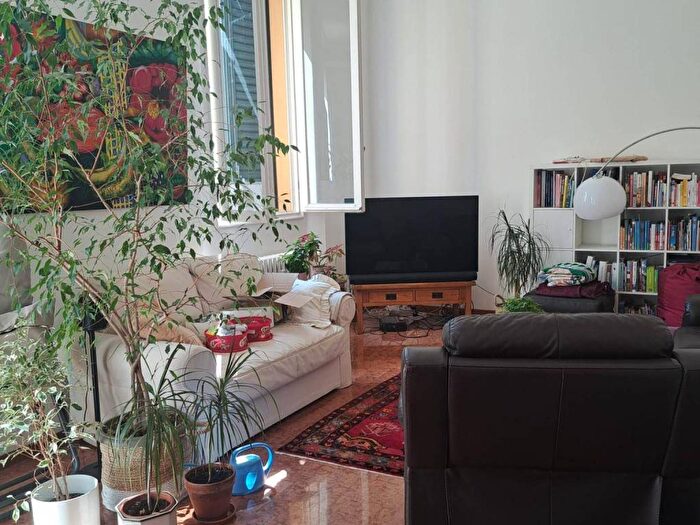 Appartamento quadrilocale in affitto in Via delle Donzelle, Centro Storico, Bologna