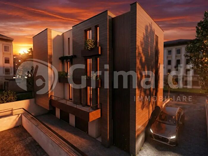 Appartamento quadrilocale in vendita in Via Veneto, Piacenza