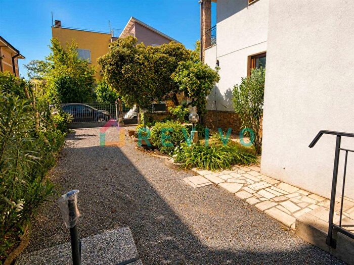 Appartamento quadrilocale in affitto in Via Paolieri, Albinia, Orbetello