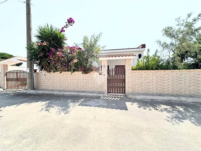 Casa trilocale in vendita in Via Capraia, Manduria