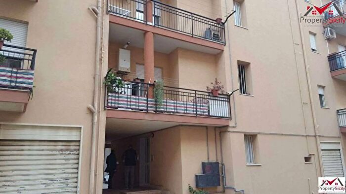 Appartamento quadrilocale in vendita in Pietro Novelli, Porto Empedocle