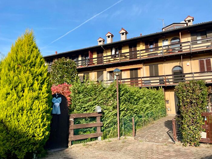 Appartamento quadrilocale in vendita in Via G Borgazzi, Monza