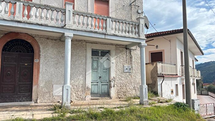 Appartamento bilocale in vendita in Via San Salvatore, Fontana Liri