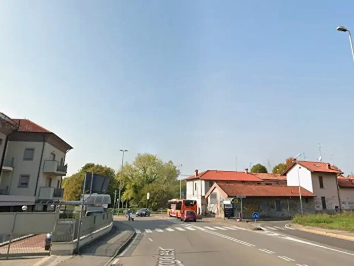 Appartamento bilocale in affitto in Via Giacomo Carissimi, Monza