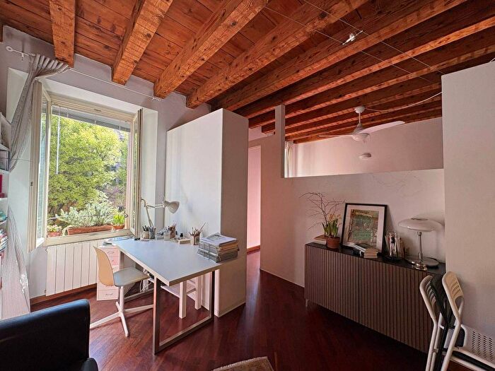 Appartamento monolocale in affitto in Via San Faustino, Castello Via Musei, Brescia