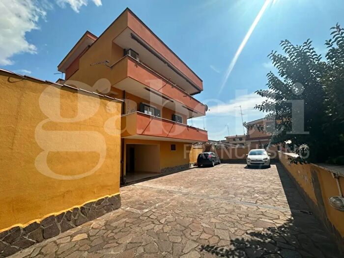 Appartamento bilocale in vendita in Via della Lontra, Ardea