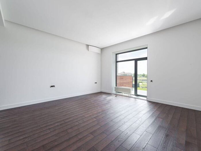 Appartamento con 5 locali in affitto in Marina Di Sant'Ilario Dello Ionio, Sant'Ilario dello Ionio