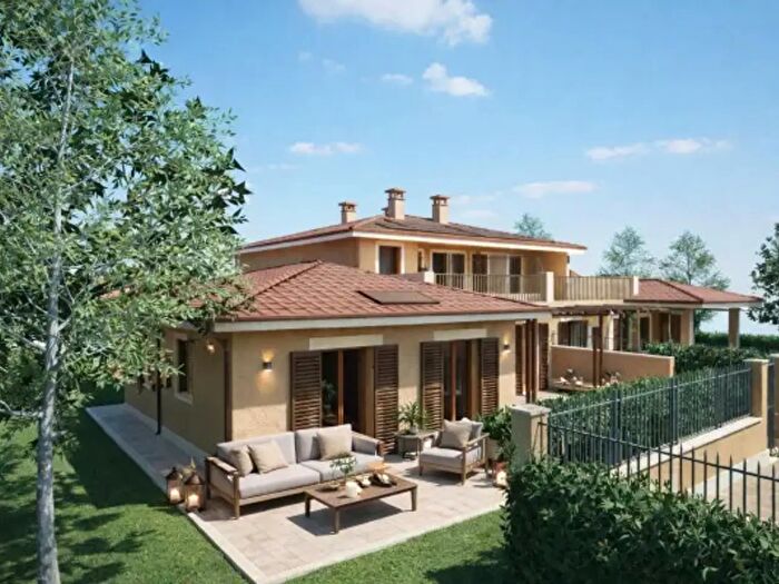 Casa quadrilocale in vendita in Via Viggiano, Roma