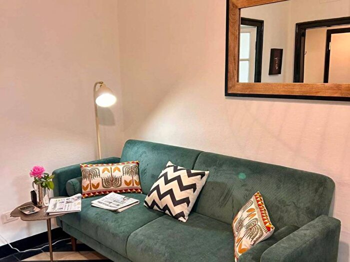 Appartamento bilocale in affitto in Via Pietro Colletta, Lodi Brenta, Milano