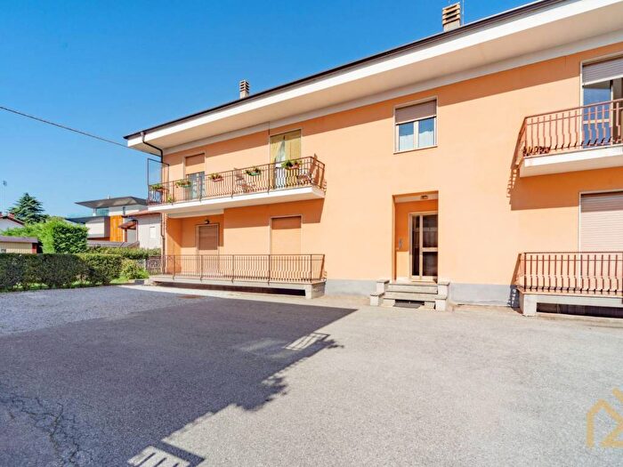 Appartamento con 5 locali in affitto in Mazzini, Centro, Caraglio