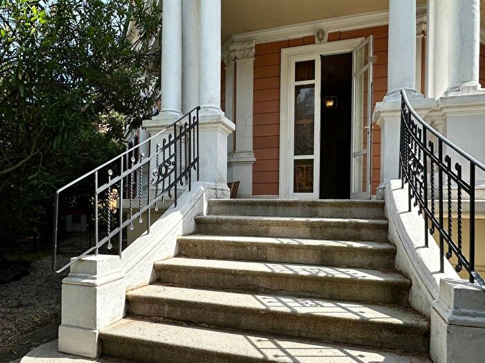 Appartamento trilocale in affitto in Viale Trieste, Mare, Pesaro