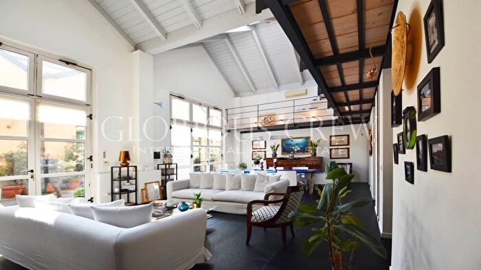 Appartamento trilocale in vendita in Via Mario Fusetti, Milano