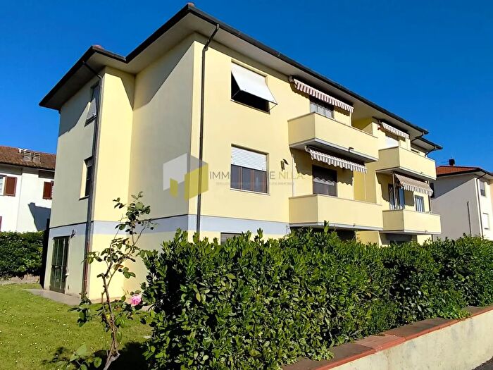Appartamento con 5 locali in vendita in Livornese, Pisa